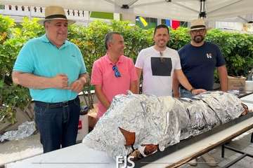 Lomo Magullo celebra el Día del Vecino en plena ola de calor/Francisco Javier Santana.